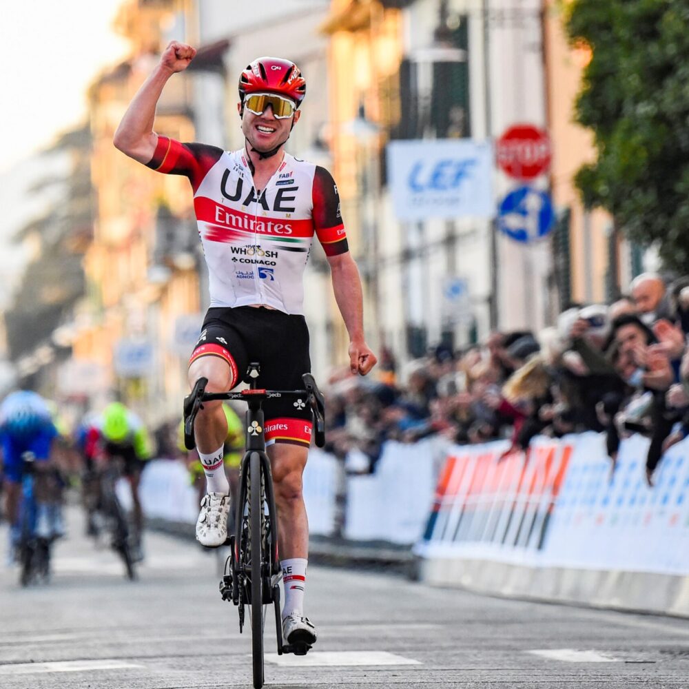 d9c5a486-f47a-4ce2-b25e-5a0870ada021