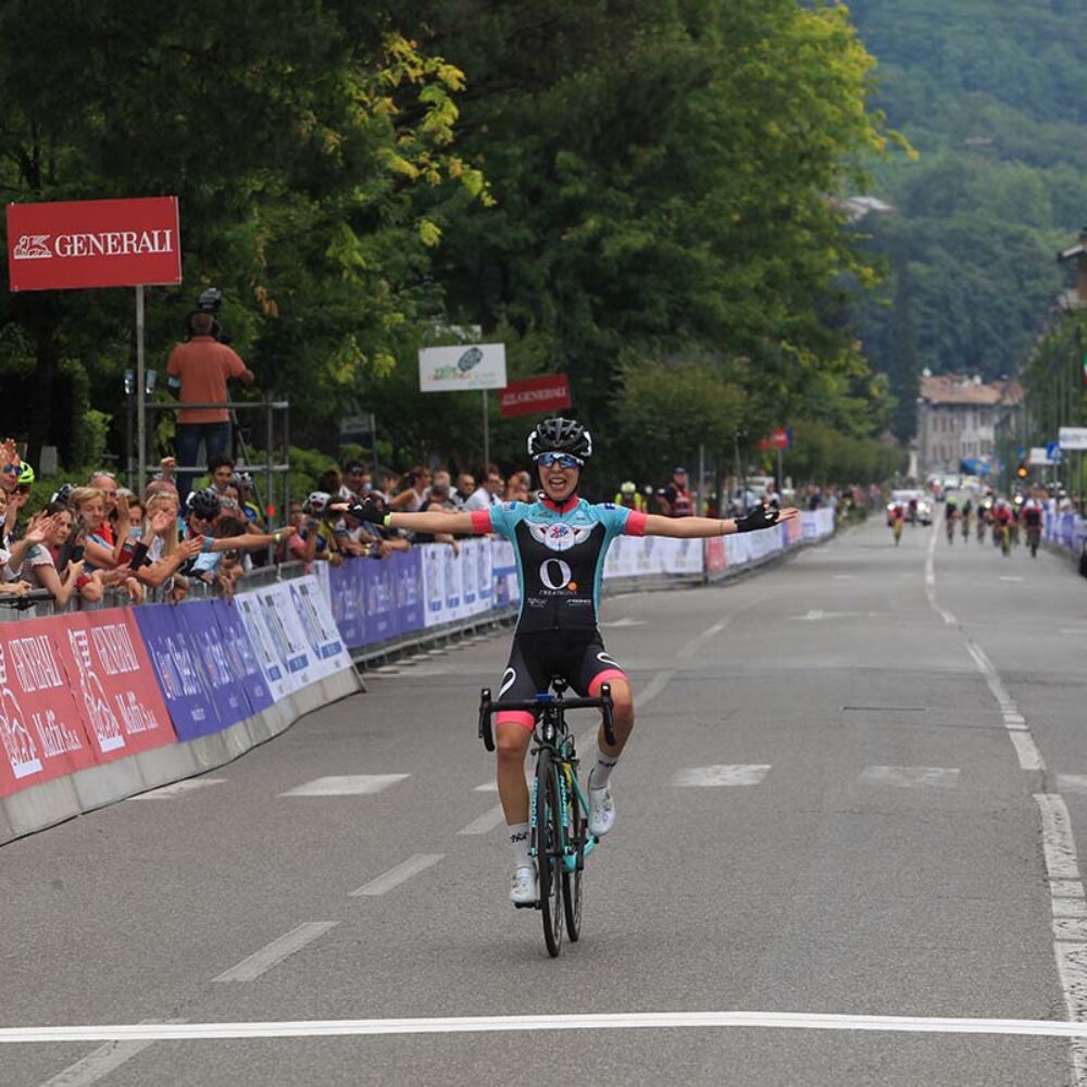 de4c011d-c0f6-4272-b729-4328801a0aa6