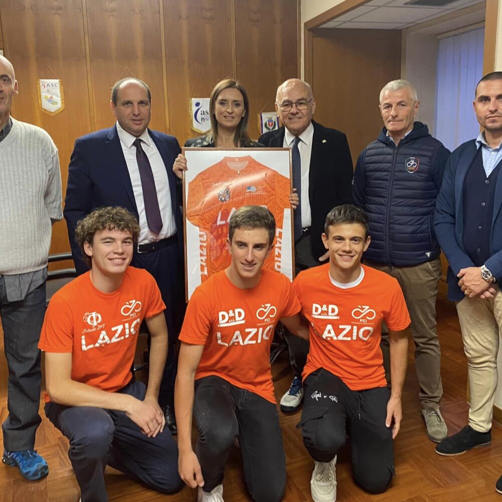 e9f52cfd-3efe-47ad-9b85-8a262b6a2225 e9f52cfd-3efe-47ad-9b85-8a262b6a2225