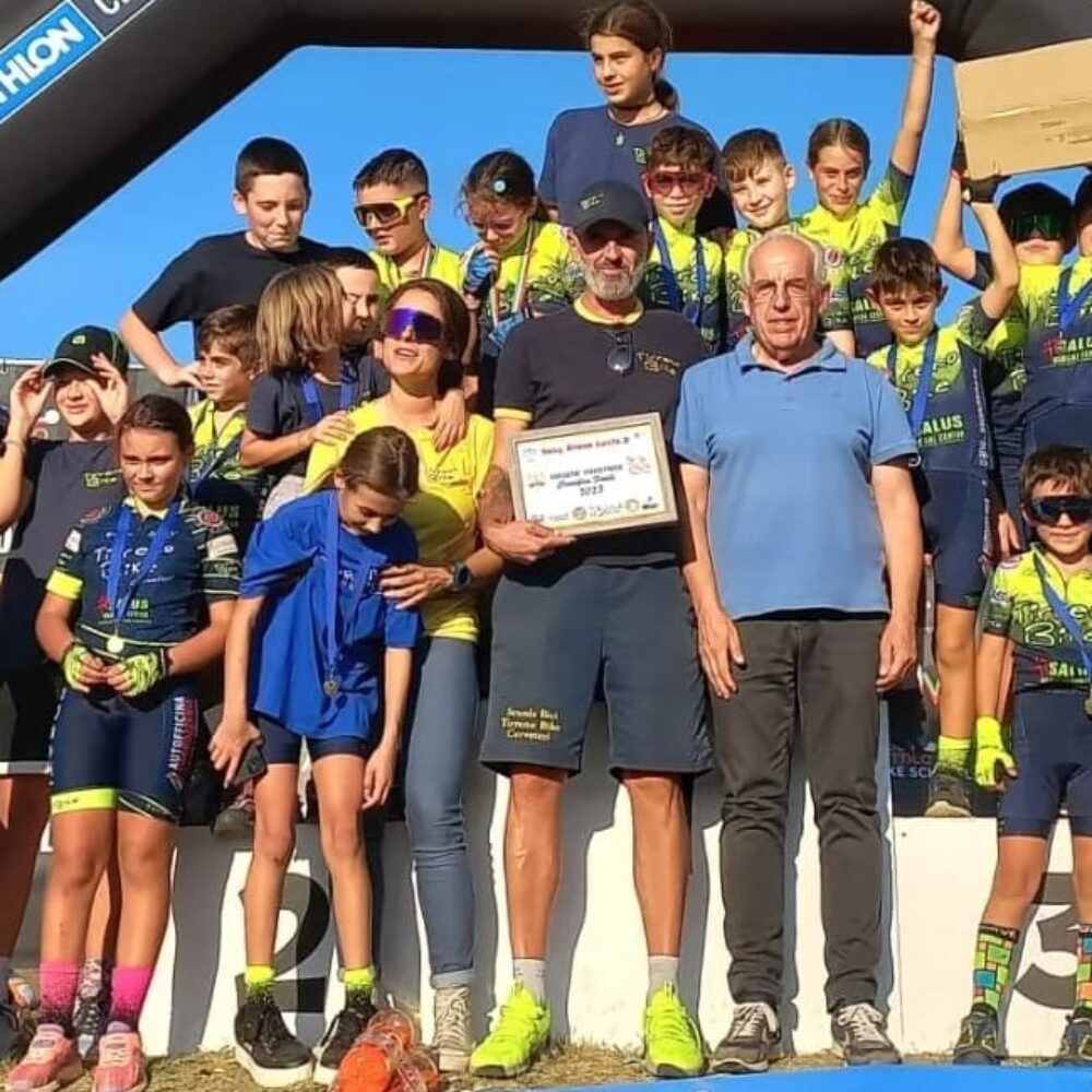 ef576822-bb14-4268-b304-a62d4ff44534