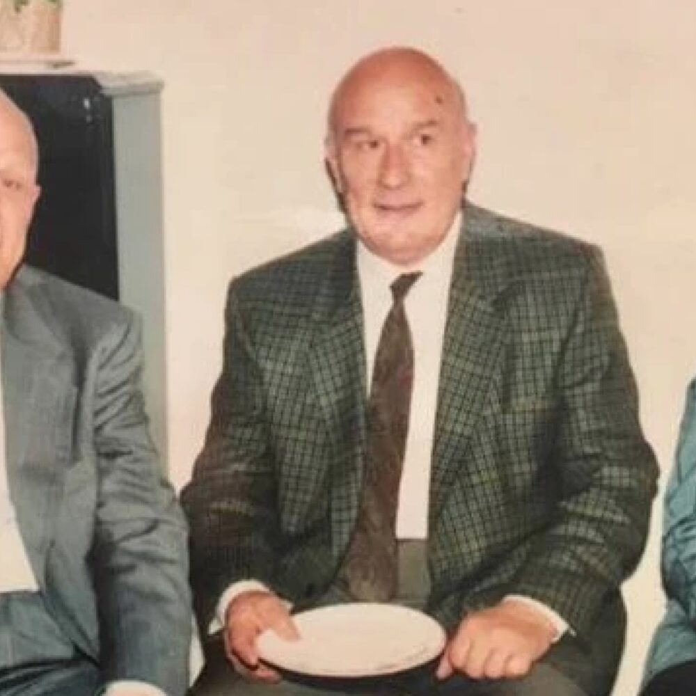 f02571a5-e116-42ec-86bb-81db78fc615b f02571a5-e116-42ec-86bb-81db78fc615b