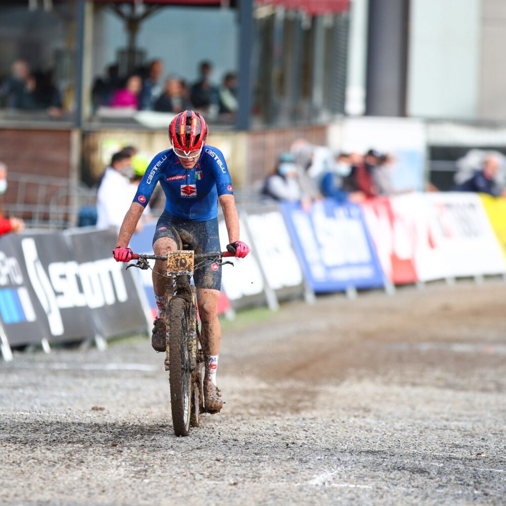 f2ac881f-12ee-46cb-98a6-4921ba38bbd5