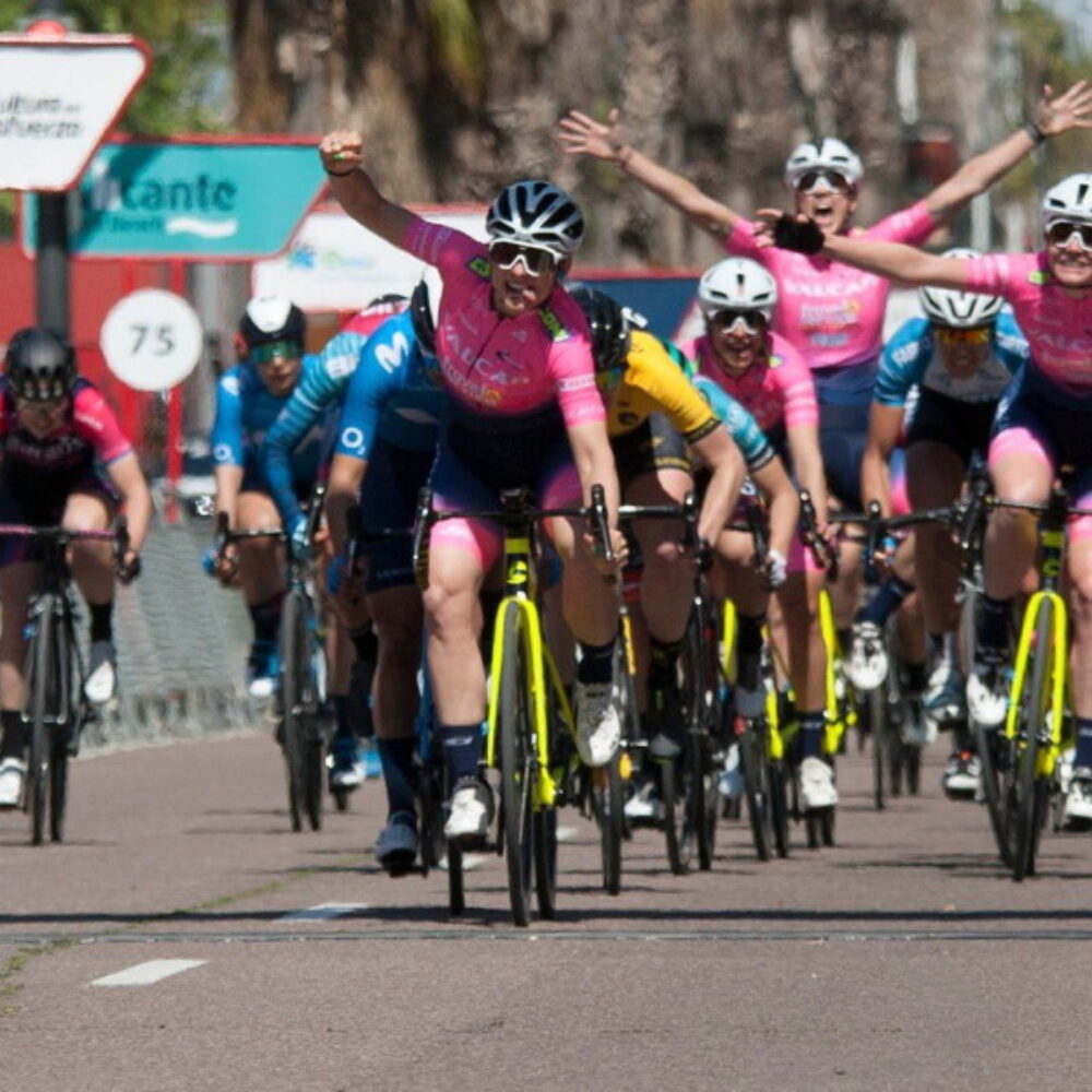 f3b13a24-9dc5-46a5-9251-6f0bf7732679