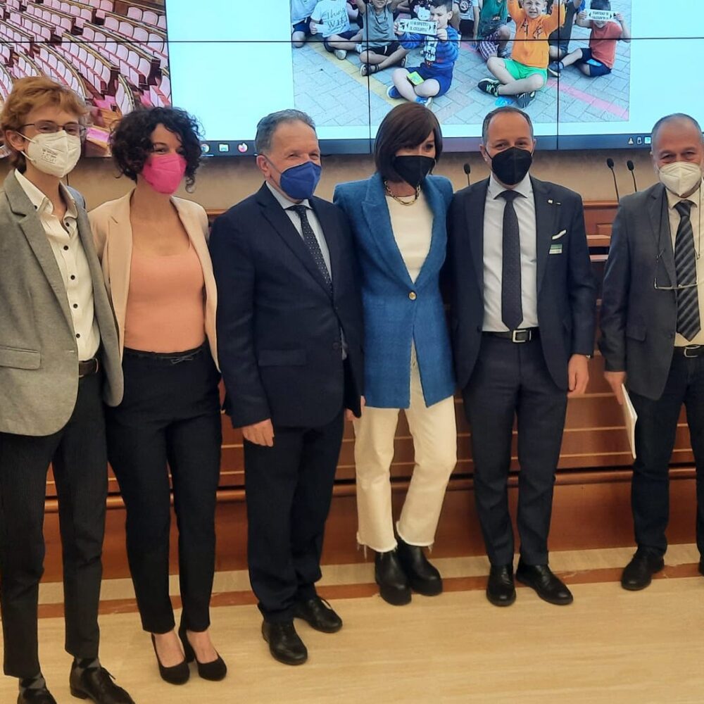 fa5114a1-2f6d-4cb3-8acc-e8cd6709f1fe