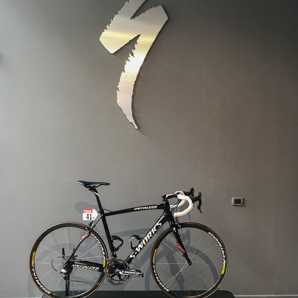 fd0c2d5d-21e9-4638-a00a-3a7b2b050fb4 fd0c2d5d-21e9-4638-a00a-3a7b2b050fb4