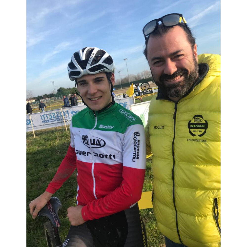 fec70875-726a-4cbf-84bc-3be6b2ecf826