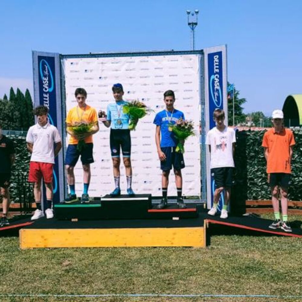 052e7977-d752-451f-b317-cc90412f83de