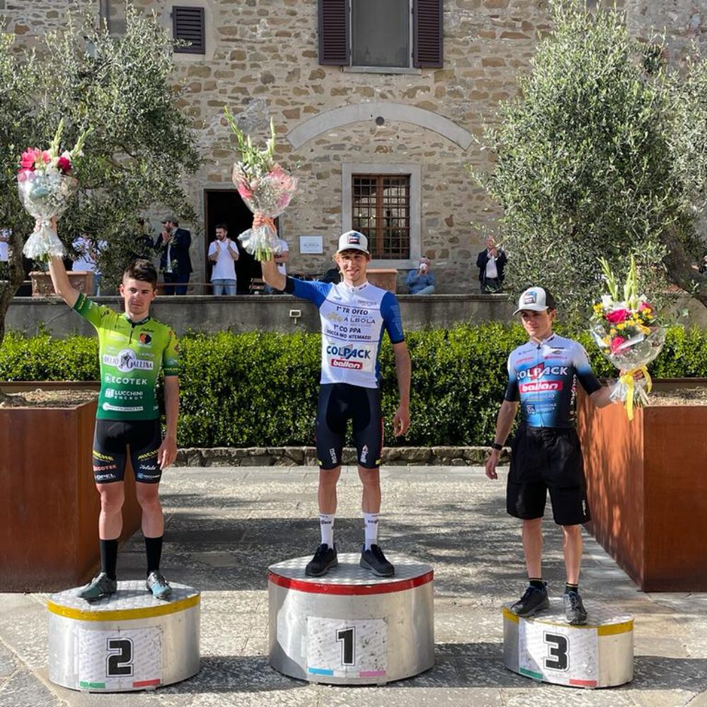 15a413d5-3b15-4d62-ada1-cffd9fdf2c8d