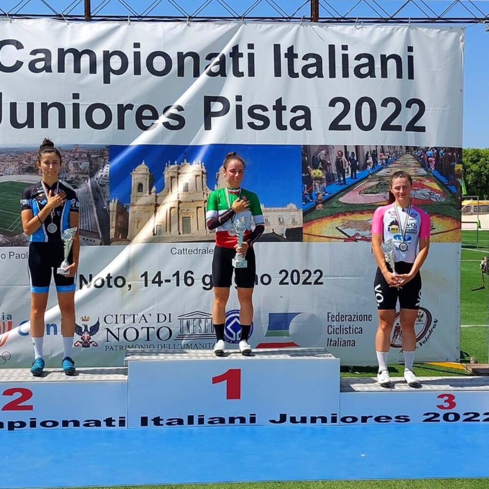 4db5f701-aee5-4bc0-ae04-d94fda8addf9 4db5f701-aee5-4bc0-ae04-d94fda8addf9