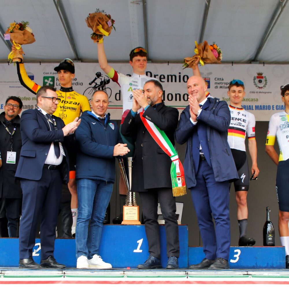 03def1fa-4806-4d32-85a5-15de25c59ac9 03def1fa-4806-4d32-85a5-15de25c59ac9