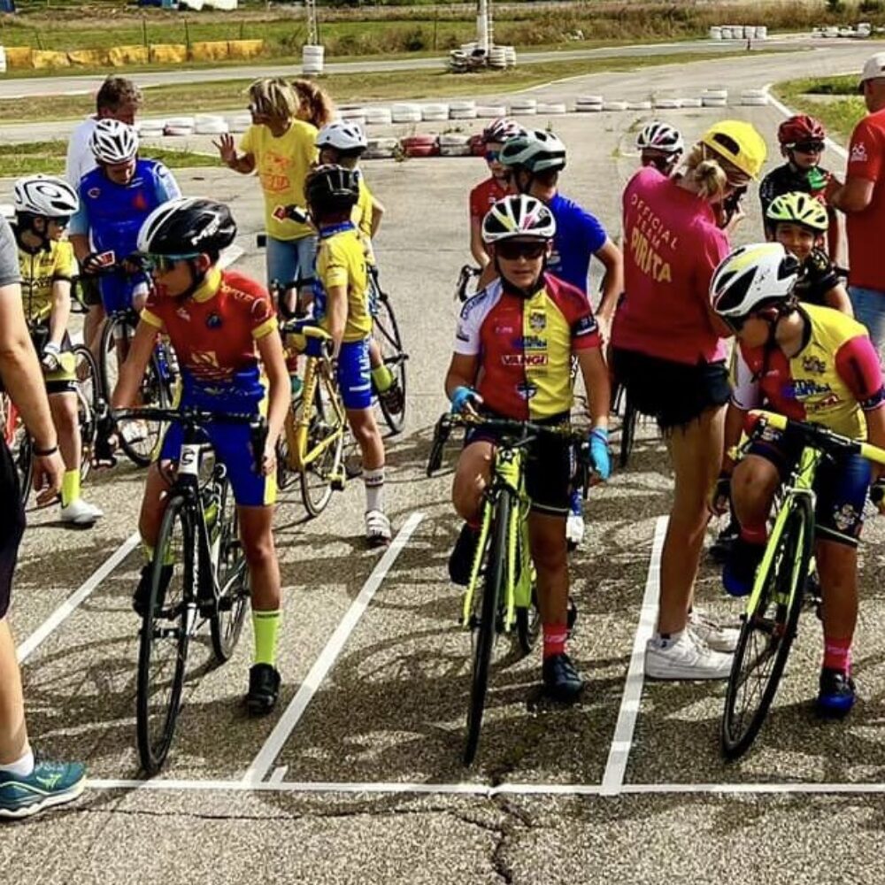 0fbbb19b-37cf-4ae2-ac3c-624f5b3f825c