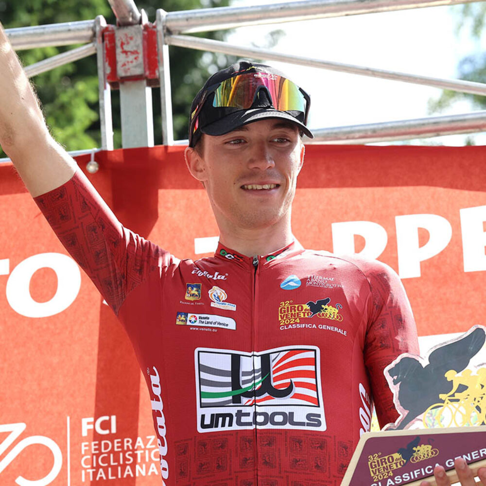 71452347-2756-4d24-8235-53eebd300987