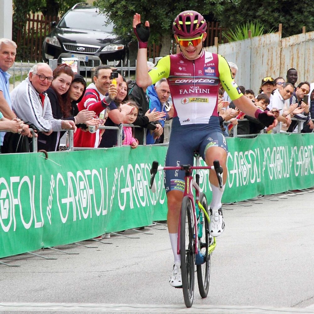 71a252c5-242e-46ef-b07b-733eafc46d5c 71a252c5-242e-46ef-b07b-733eafc46d5c