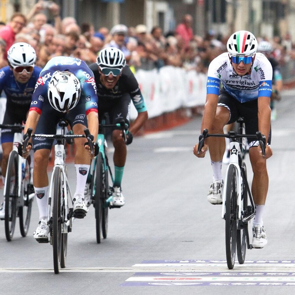 a78bff4c-3c14-4f3f-82e8-fdaf54724c95