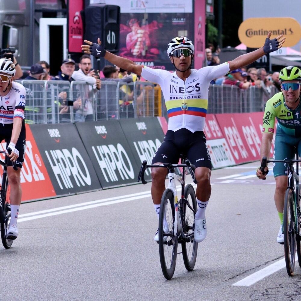 ae7943f2-fa7b-4e71-8e51-c63019786ee1