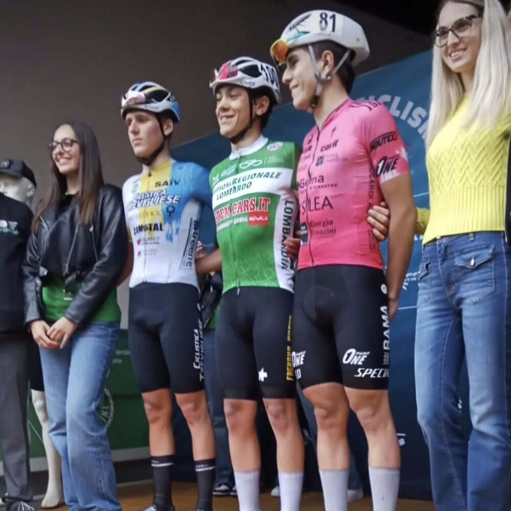 b0db09f4-a579-4b06-87d5-030674678bec b0db09f4-a579-4b06-87d5-030674678bec