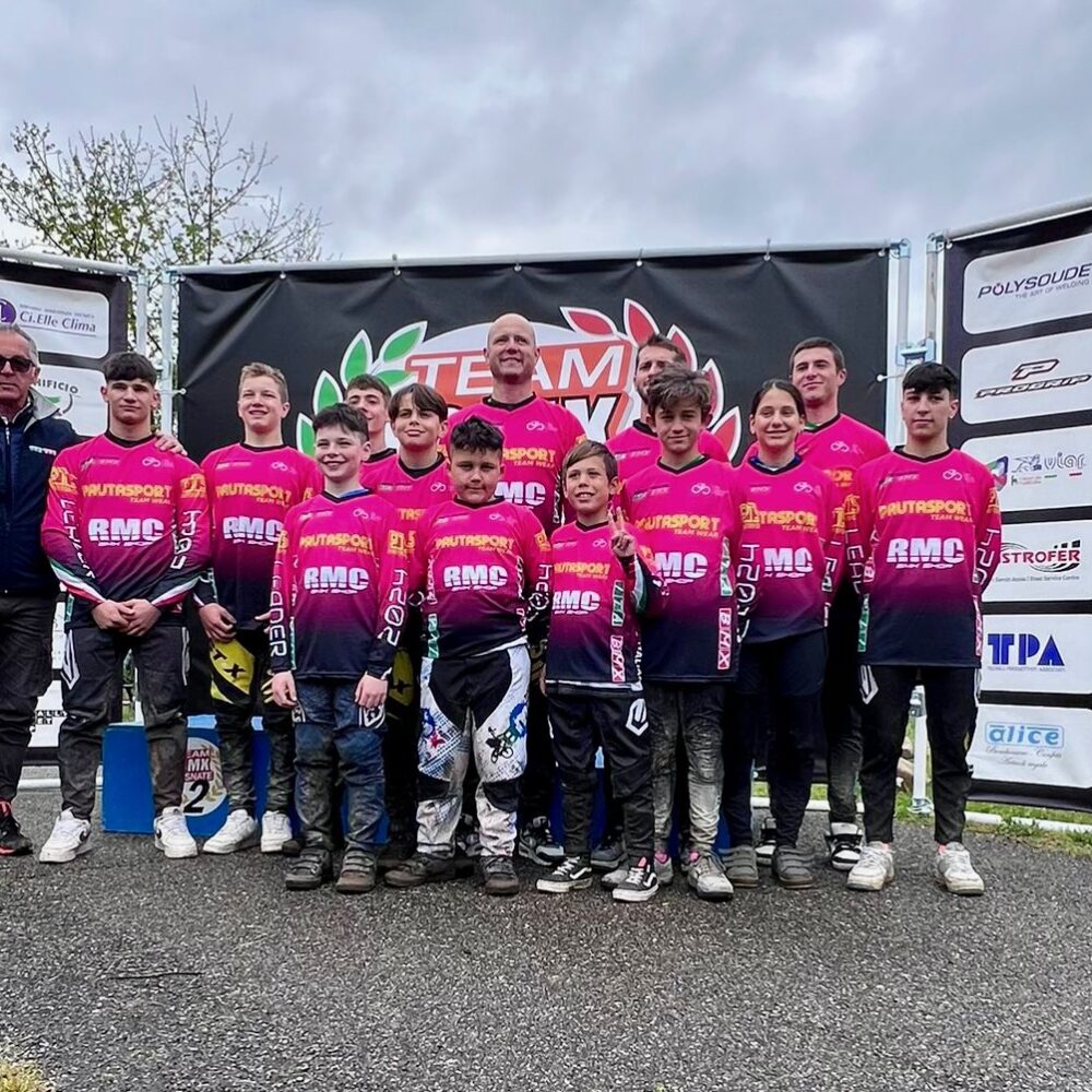 b3c0dae5-4f4e-49a2-a3e6-85cf0308cd12