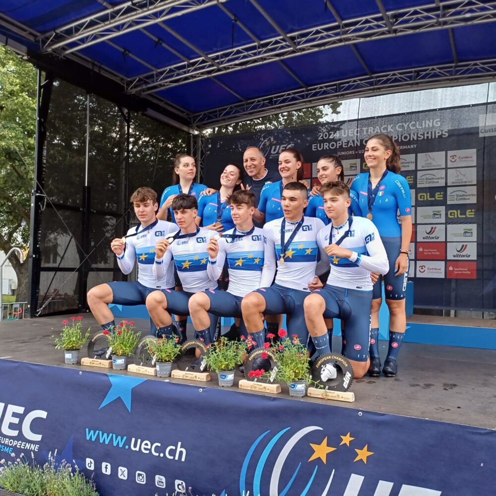 dfd7b930-d385-4eb6-9ac7-35bc80a93610