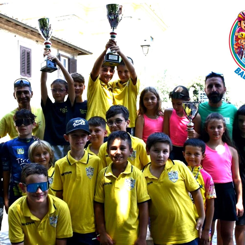 e4dc6c74-3ed7-4956-a8c0-27762ca32079