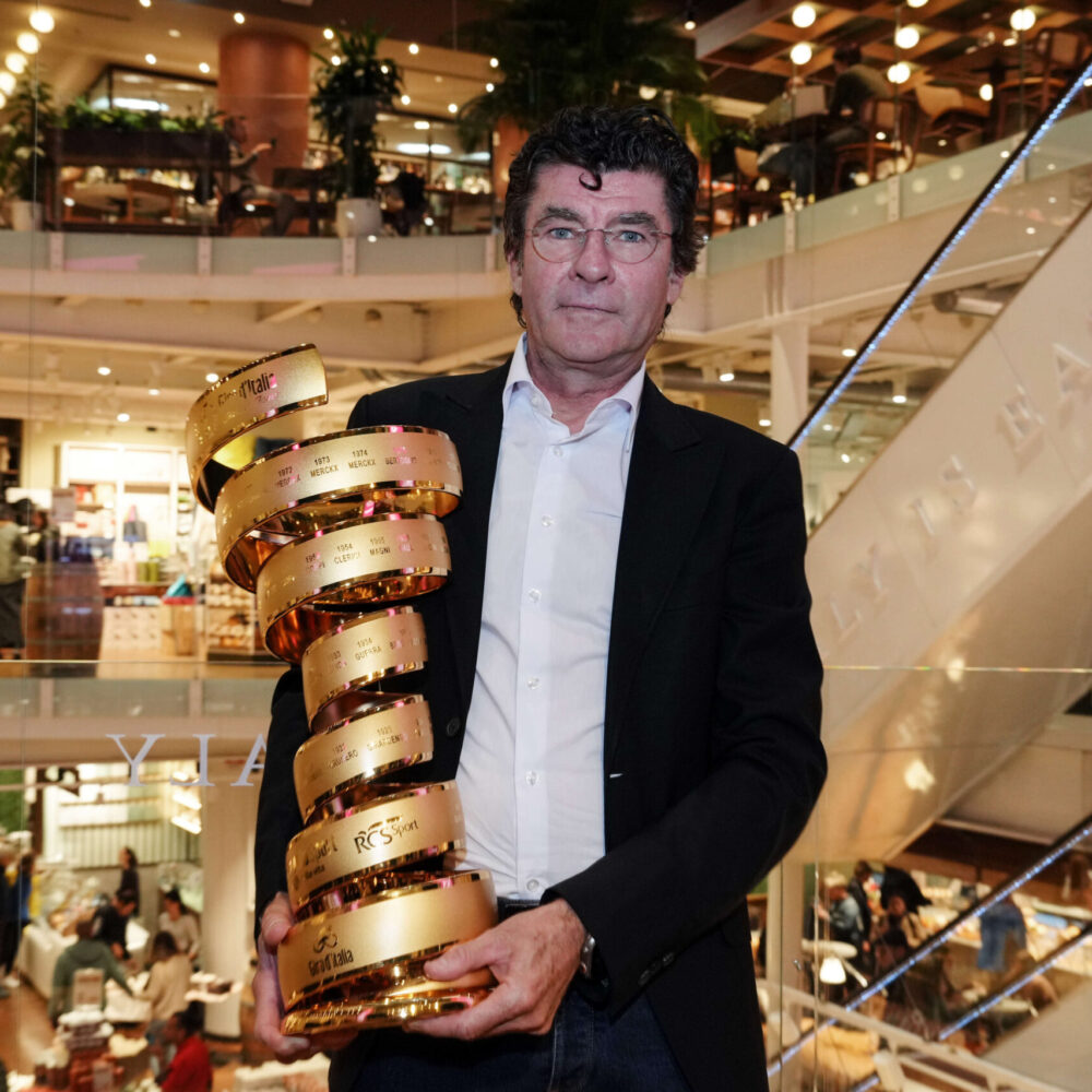 06257185-55a9-464f-9df6-a290b4f0e85c