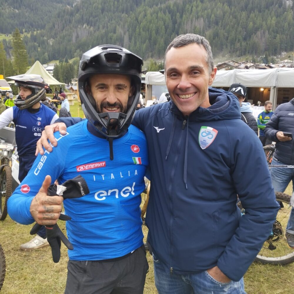 0f84d05f-9859-46e0-8298-eb5ab6c6f76a