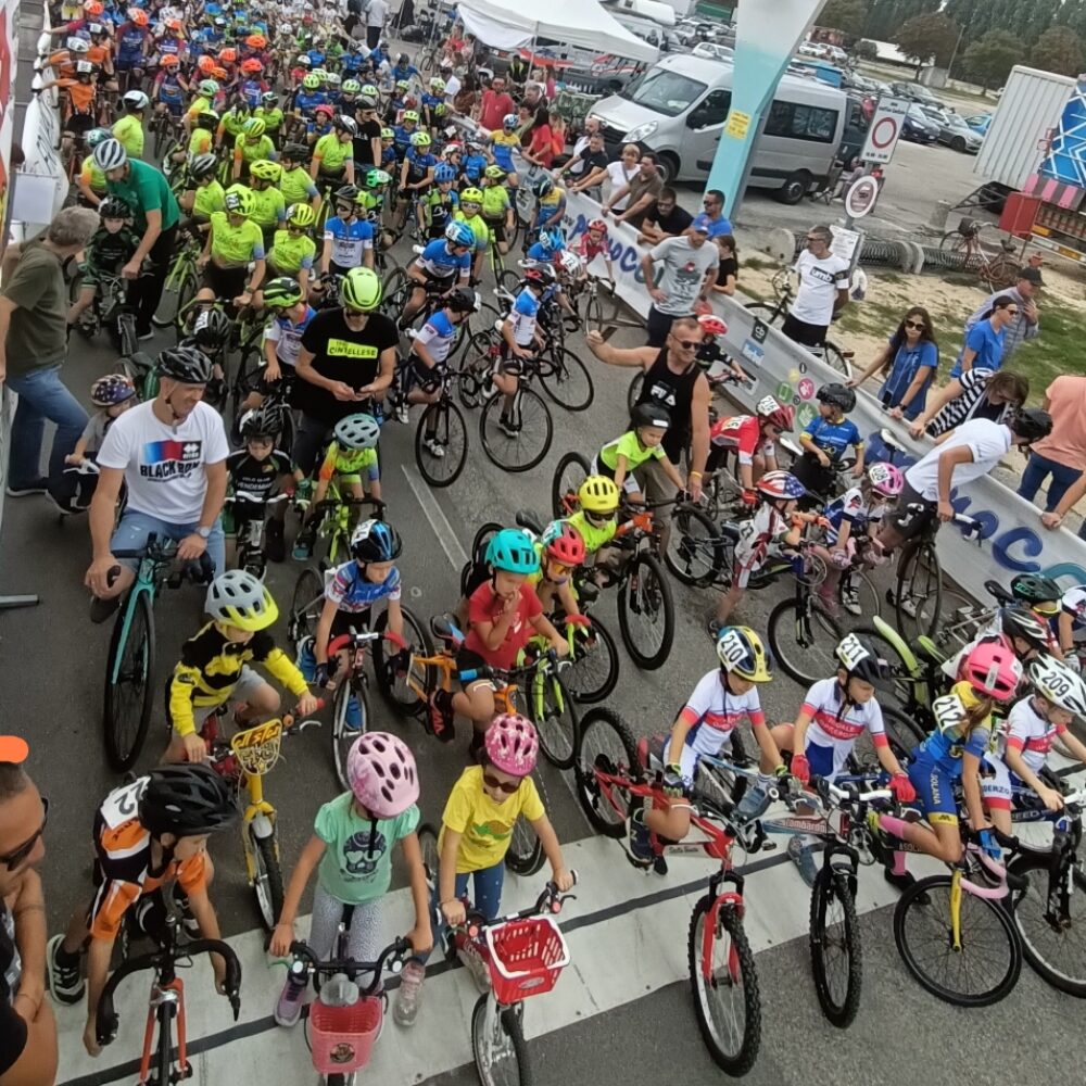 22148622-cd7e-4be7-bd5e-195160a07129