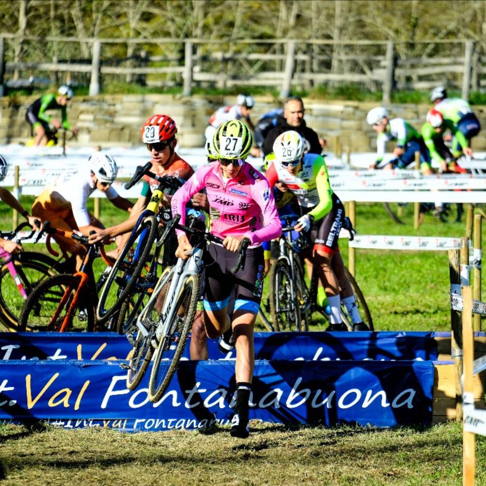 23bc9946-cca9-7d4f-4182-8425b716f74a