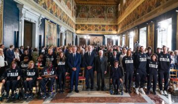 Riconsegnato il Tricolore al presidente Mattarella
