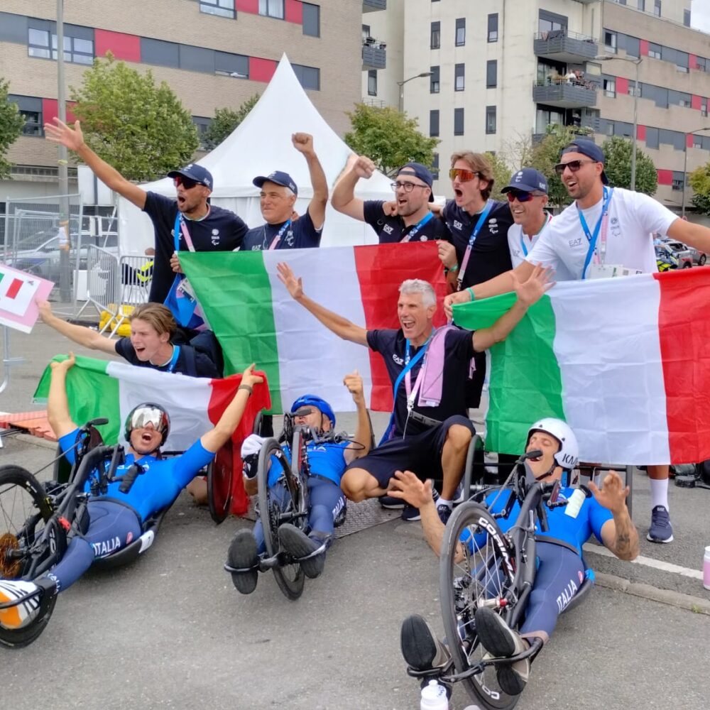 80b05c64-241c-4134-807b-dc3fc05d4a80