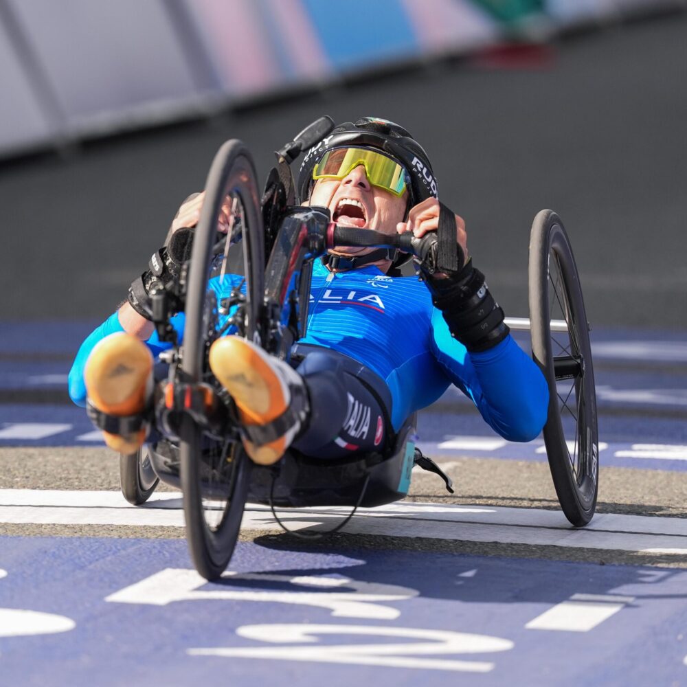 ac61d800-6f34-4b2f-81bd-106d8ab1e314