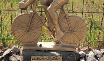 Rubata la bicicletta dal monumento di Ballerini