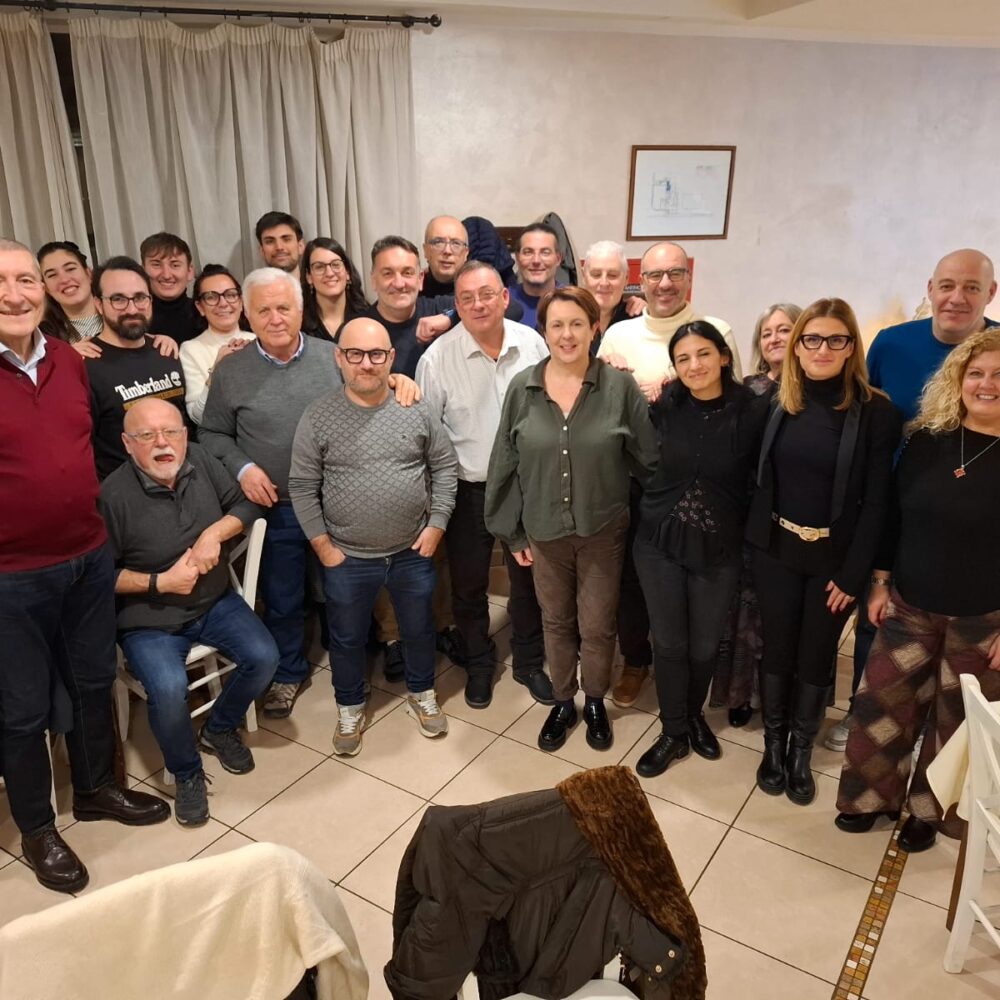 Il gruppo dei giudici di gara toscani Il gruppo dei giudici di gara toscani