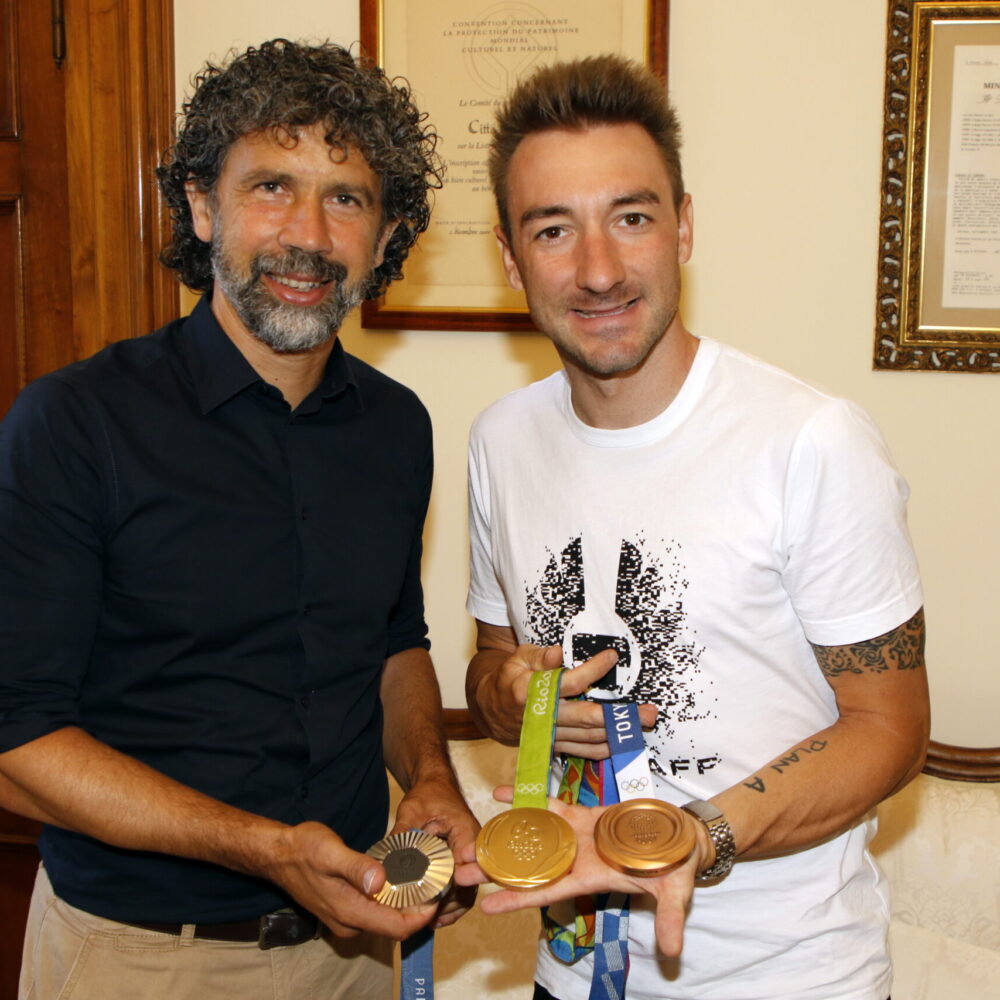 _Q0A003410 09 0002 Verona Sx Damiano Tommasi,Elia Viviani Photo Credit Photobicicailotto _Q0A003410 09 0002 Verona Sx Damiano Tommasi,Elia Viviani Photo Credit Photobicicailotto