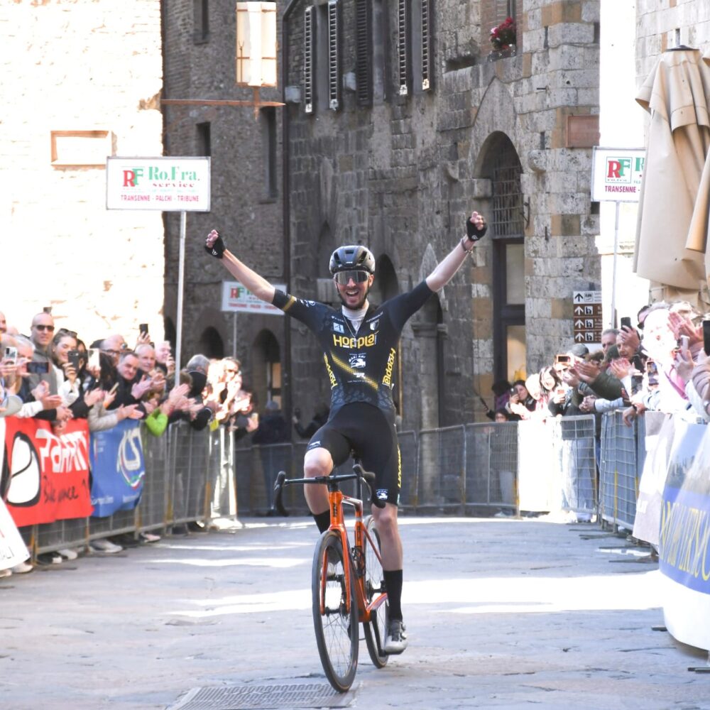 L'arrivo di Bruno a San Gimignano (Foto R.Fruzzetti)