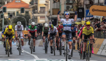 A Wiebes la Milano-Sanremo femminile 2025