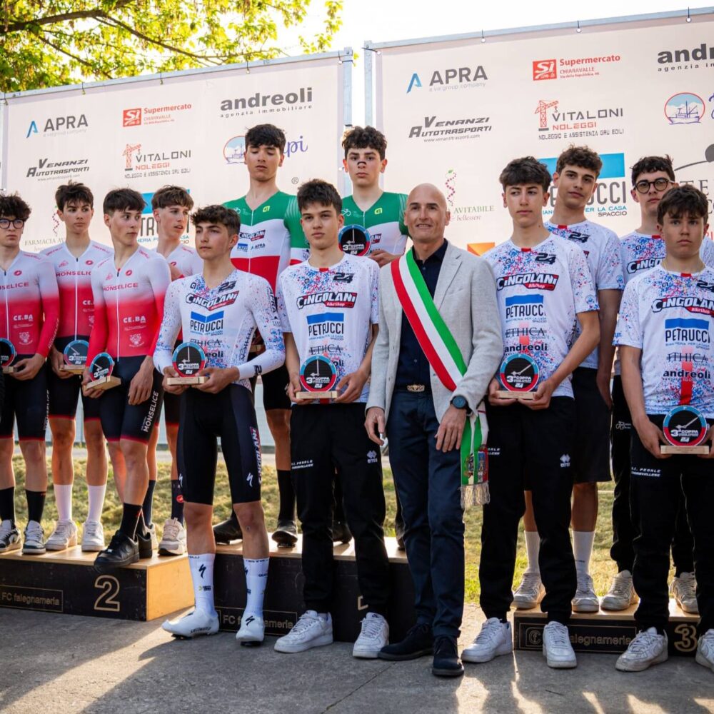 Crono Camerata Picena 12042025 podio cronosquadre maschile