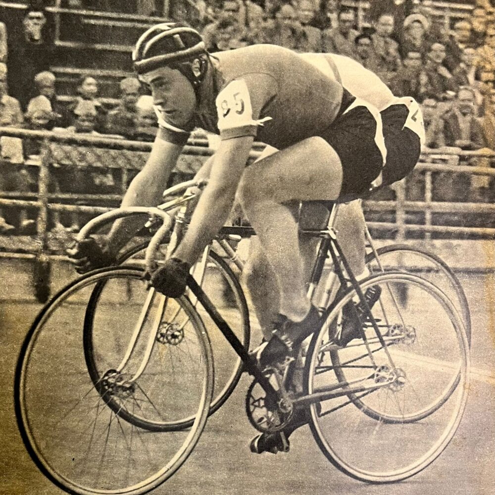 Enzo Sacchi durante una gara