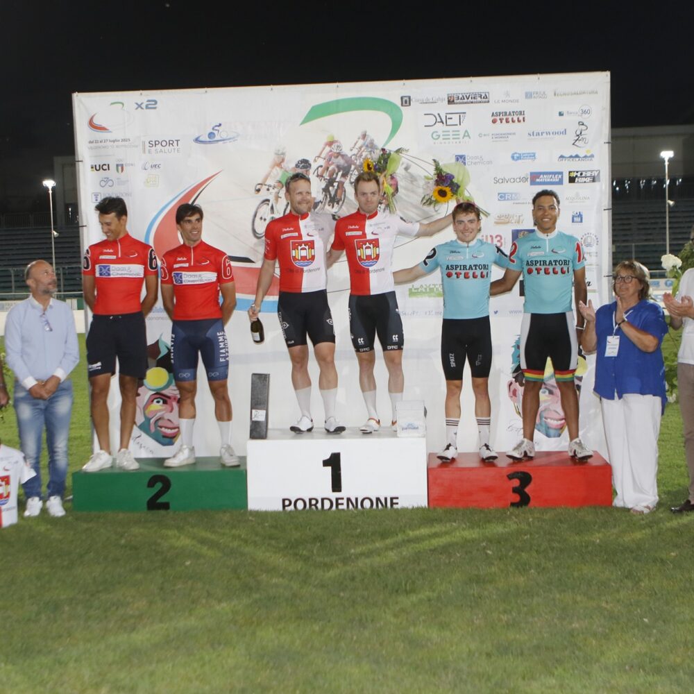 6 GIORNI podio giorno 2