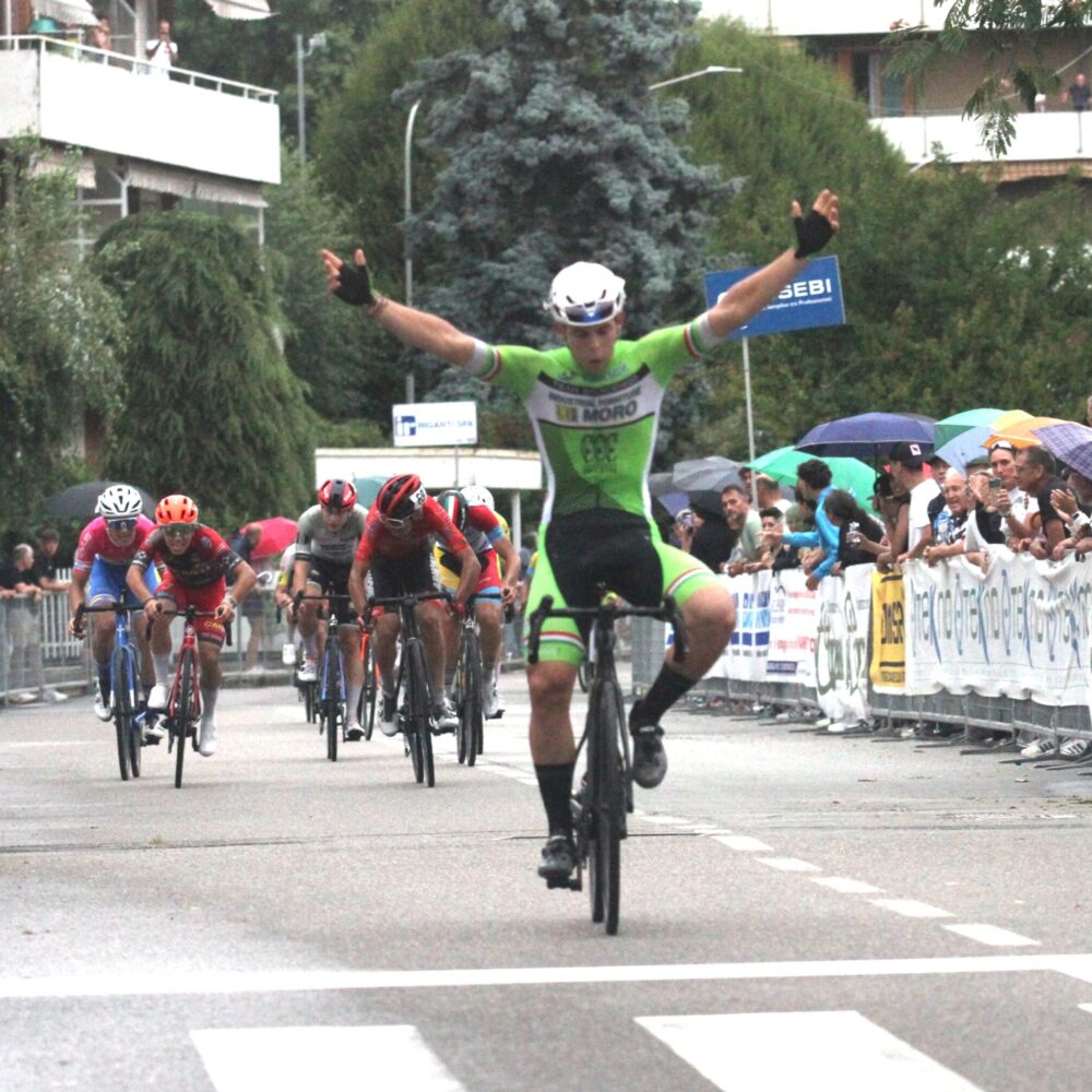 Gran Premio dell'Arno 2025 arrivo di Gris Gran Premio dell'Arno 2025 arrivo di Gris