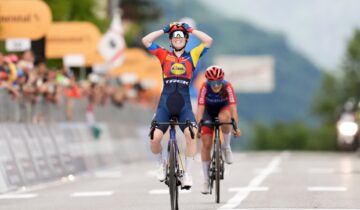 Giro Women: Henderson fuga per la vittoria