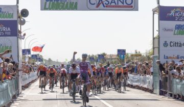 Giro della Lunigiana – A Marina di Massa sfreccia Magagnotti