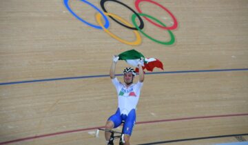 Il saluto di Elia Viviani: “Fiero del percorso fatto”