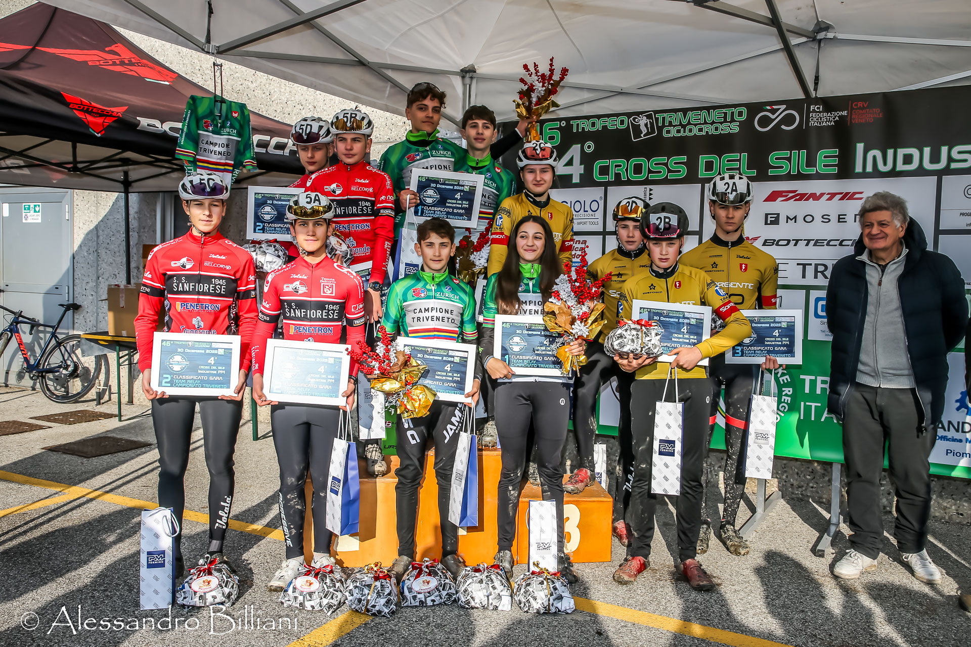 Per il 4° anno le Industrie PM di Casale sul Sile hanno ospitato il Cross del Sile. Quest’anno l’organizzazione curata dal Team Bike Santa Cristina ha scelto di dividere la manifestazione in due giorni. Oggi hanno gareggiato le categorie giovanili con una importante novità, il Team Relay, valido come campionato triveneto. La partecipazione è stata&hellip;