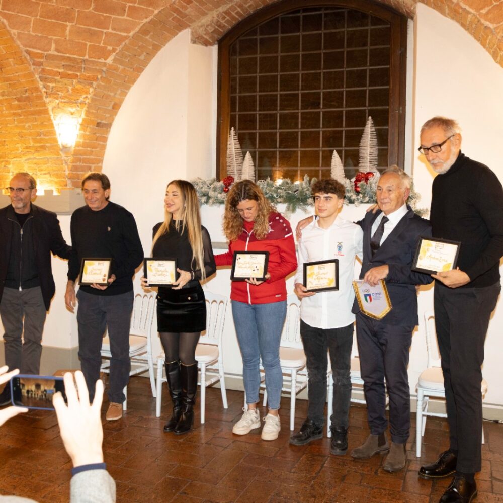 I 5 premiati con Nencini a sx e Manzani (Foto Noferini)