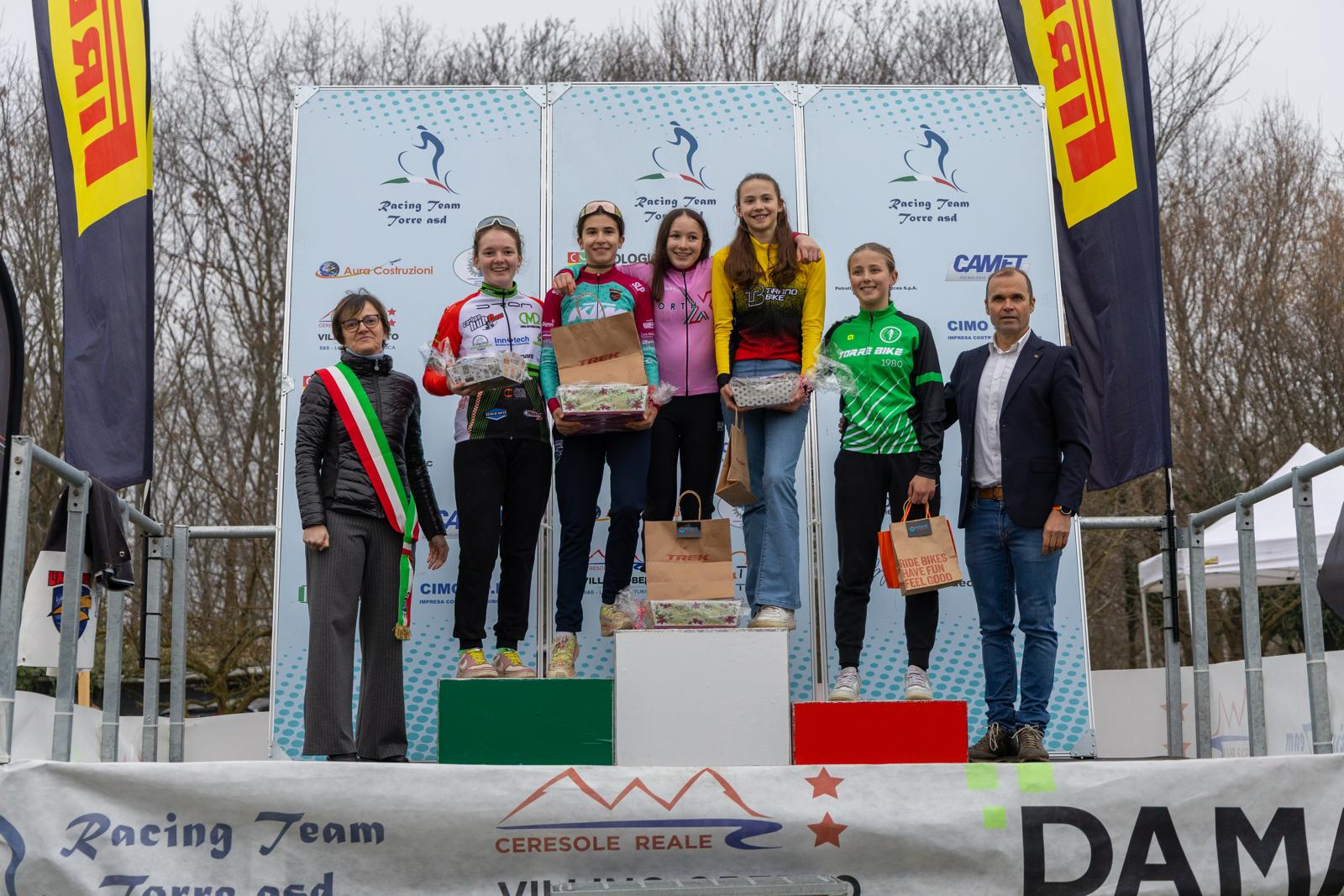 PREMIAZIONE DONNE ESORDIENTI I ANNO