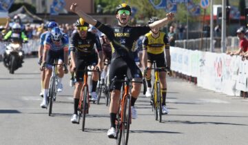 Elite e U23 – Stefanelli irresistibile a Ponte a Egola