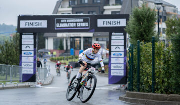 XCE – Tormena domina a Novi Sad, Zamero secondo