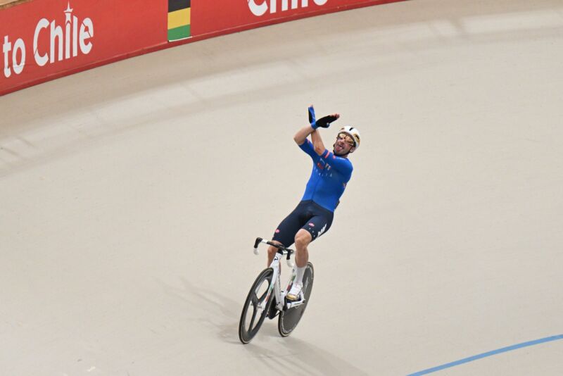 Image for the Tweet beginning: COME NELLE FAVOLE 🌈 ARRIVEDERCI