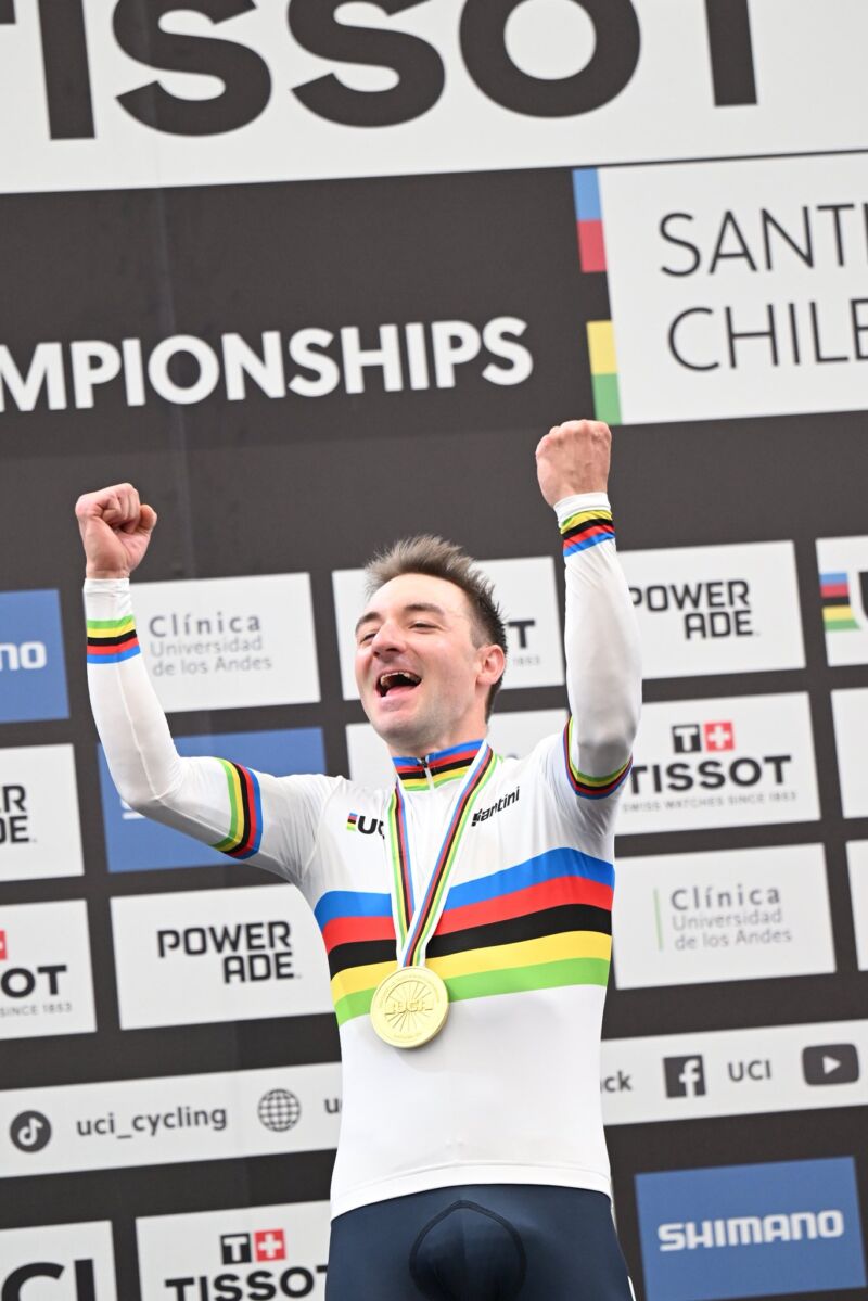 Image for the Tweet beginning: COME NELLE FAVOLE 🌈 ARRIVEDERCI