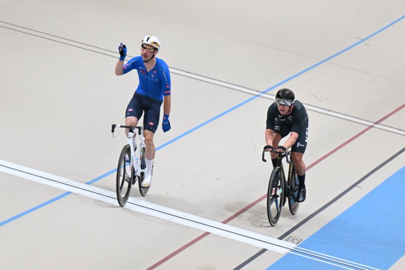 Image for the Tweet beginning: COME NELLE FAVOLE 🌈 ARRIVEDERCI